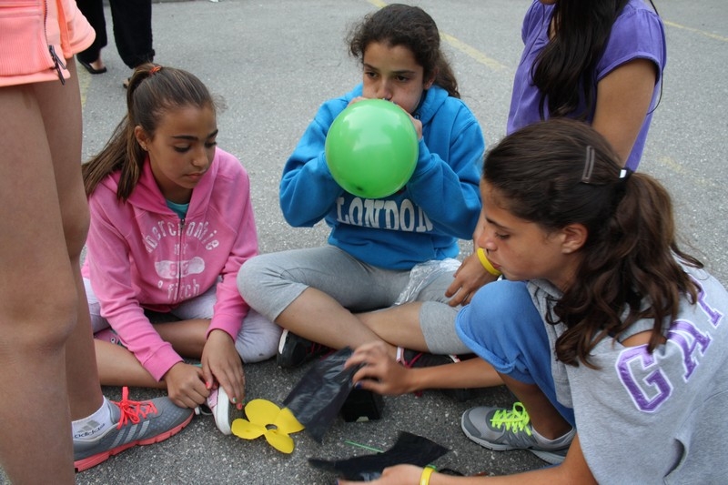 Village Camps International Summer Camp Leysin, Switzerland 2026-08-15 https://www.villagecamps.com/journals_admin/images/685-34-pet zoo (98).jpg
